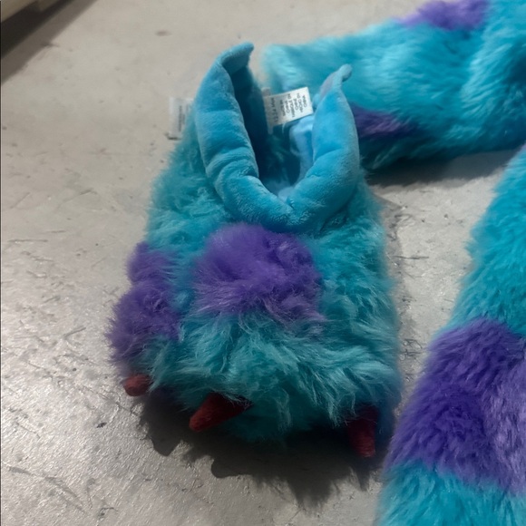 SULLY COSTUME pottery barn kids Fuzzy Blue and Purple Monster Costume - Picture 5 of 7